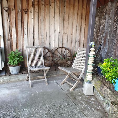The Redbarn Villa Turangi Luaran gambar
