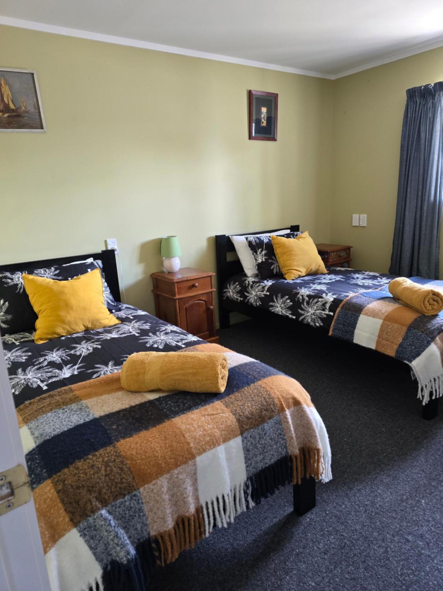 The Redbarn Villa Turangi Luaran gambar